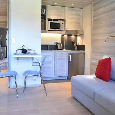 Studio Meribel, 1 Piece, 2 Personnes - Fr-1-180-504 아파트 *